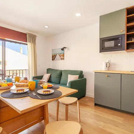 B93 - Miralvor 2 Bed In Apartment