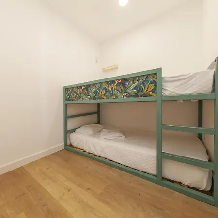 B93 - Miralvor 2 Bed In Алвор