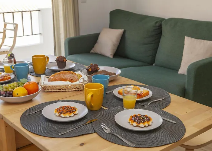 B93 - Miralvor 2 Bed In Appartement