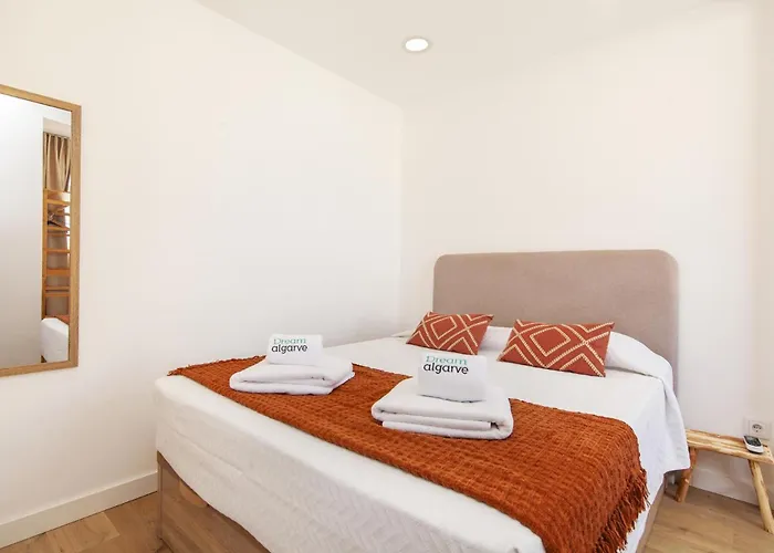 B93 - Miralvor 2 Bed In Alvor